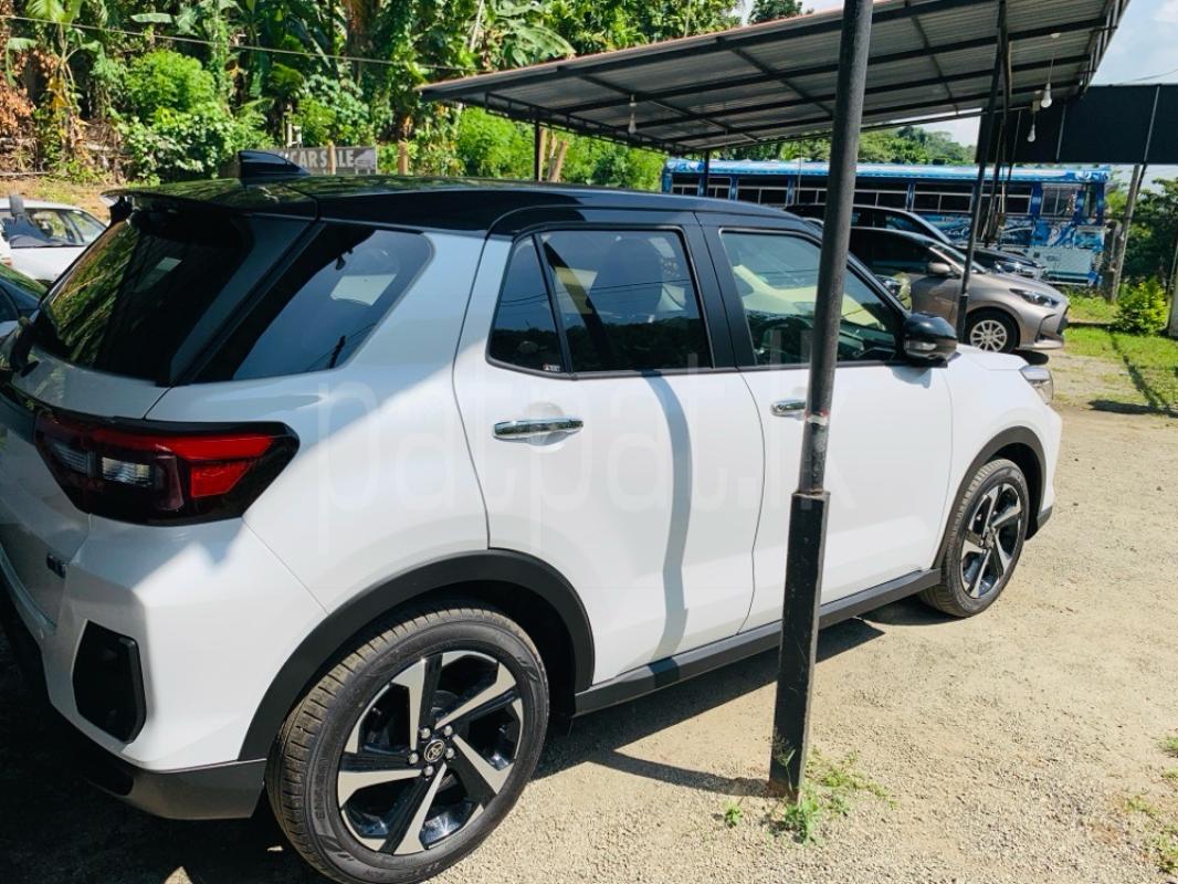 Advertisement image 3