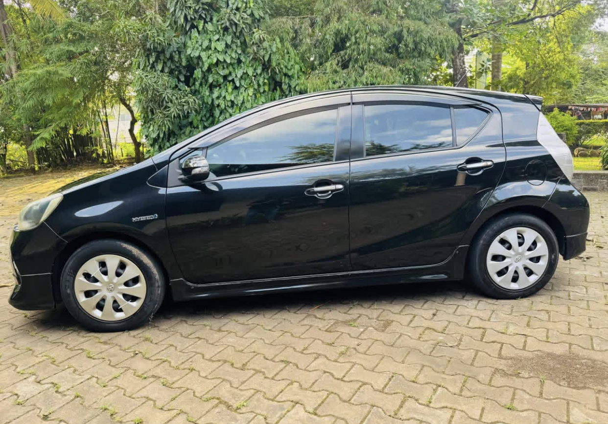 Toyota Aqua 2014 - භාවිතා කරන ලද කාර් sale in Sri Lanka - patpat.lk