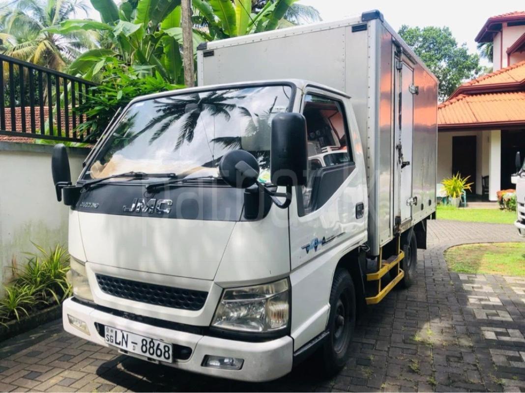 Advertisement image 3