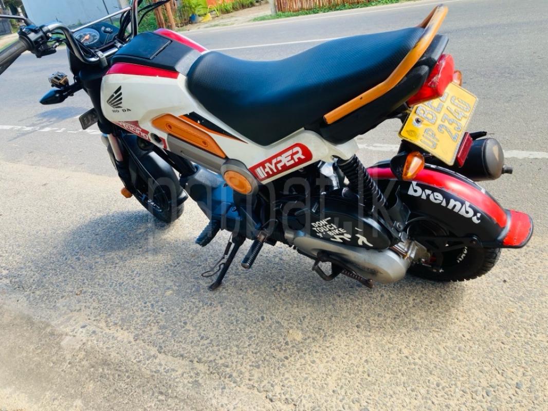 Advertisement image 4