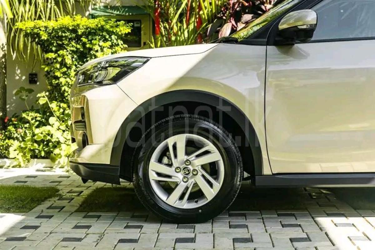 Advertisement image 3