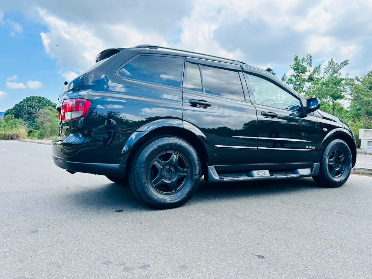 Micro Kyron 2009 - Used SUV sale in Sri Lanka - patpat.lk