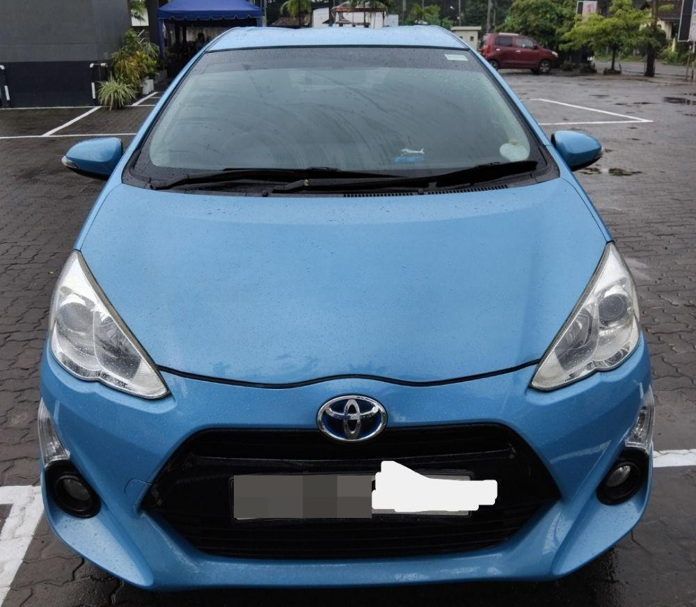 Toyota Aqua 2015 - Used Car sale in Sri Lanka - patpat.lk