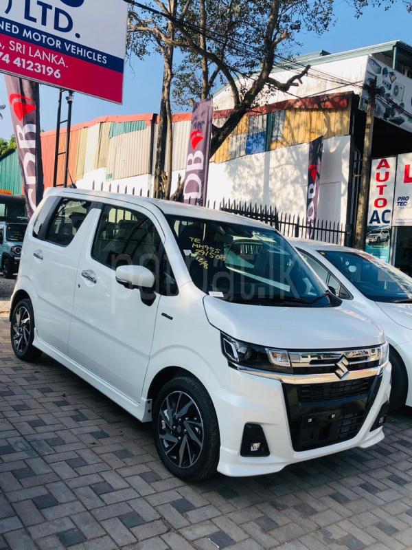 Suzuki Wagon R 2025 - மறுசீரமைக்கப்பட்டது கார் sale in Sri Lanka - patpat.lk
