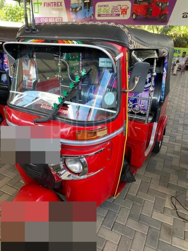 Bajaj 4 stroke 2015 - பயன்படுத்தப்பட்டது முச்சக்கர வண்டி sale in Sri Lanka - patpat.lk