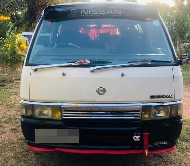 Nissan Caravan 1991 ads-image-1