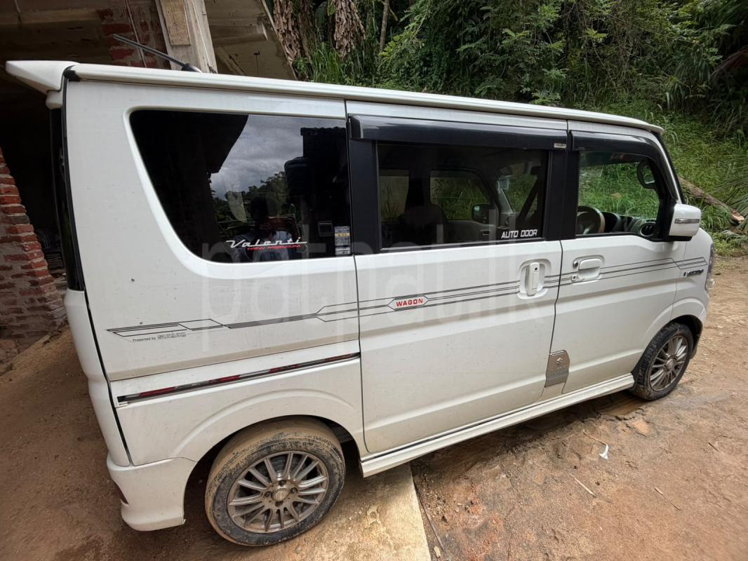 Suzuki Every 2016 - பயன்படுத்தப்பட்டது கார் sale in Sri Lanka - patpat.lk