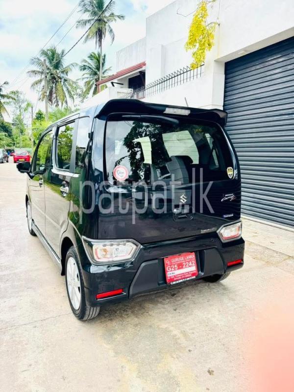 Advertisement image 4