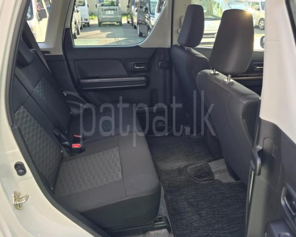 Advertisement image 6