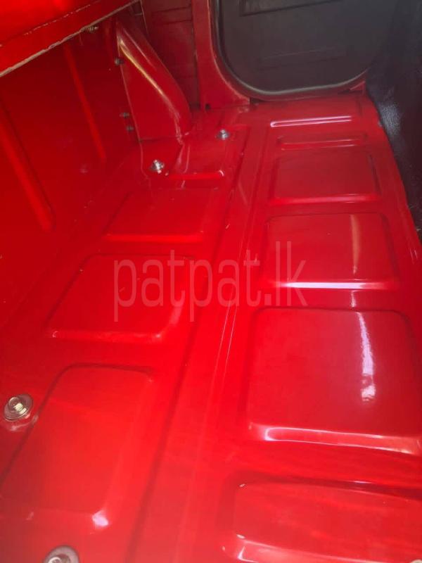 Advertisement image 4