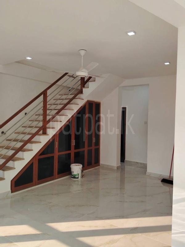 House for Sale in Polgasowita