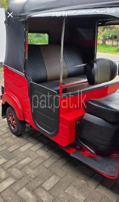 Advertisement image 4