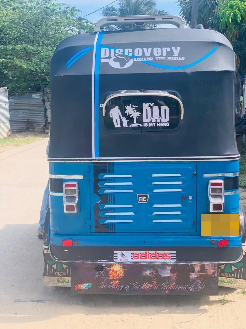 Bajaj Three Wheel 2015 - Reconditioned Three wheeler sale in Sri Lanka - patpat.lk