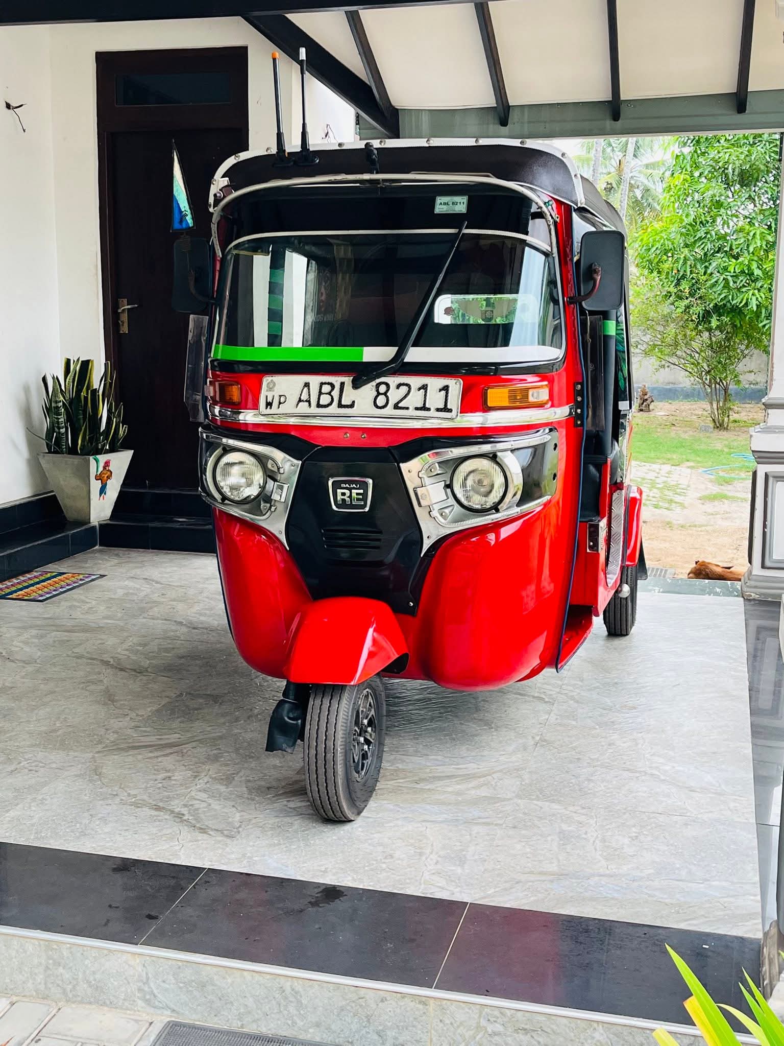 Bajaj Three Wheel 2016 - Used Three wheeler sale in Sri Lanka - patpat.lk