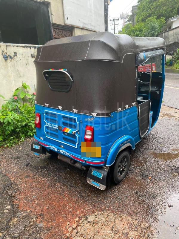 Bajaj 4 stroke 2016 - භාවිතා කරන ලද ත්‍රිරෝද රථය sale in Sri Lanka - patpat.lk