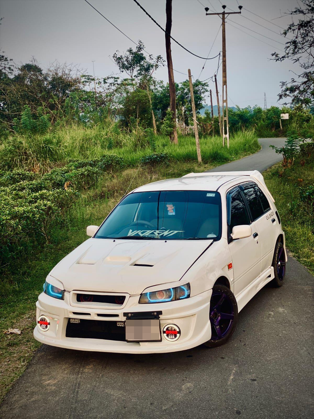 Toyota Starlet 1999
