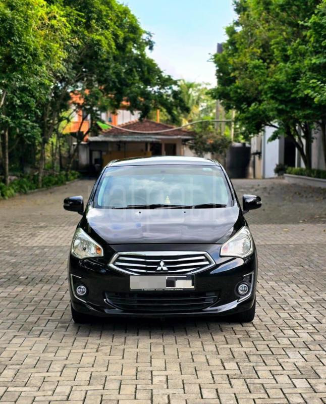 Mitsubishi Attrage 2016 - பயன்படுத்தப்பட்டது கார் sale in Sri Lanka - patpat.lk