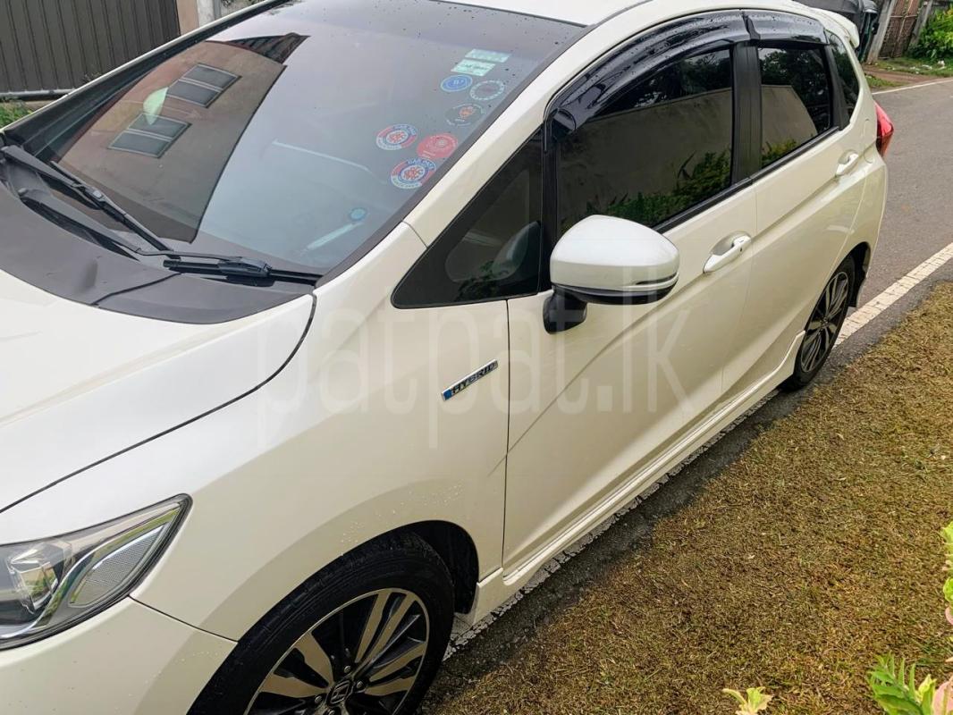 Advertisement image 6