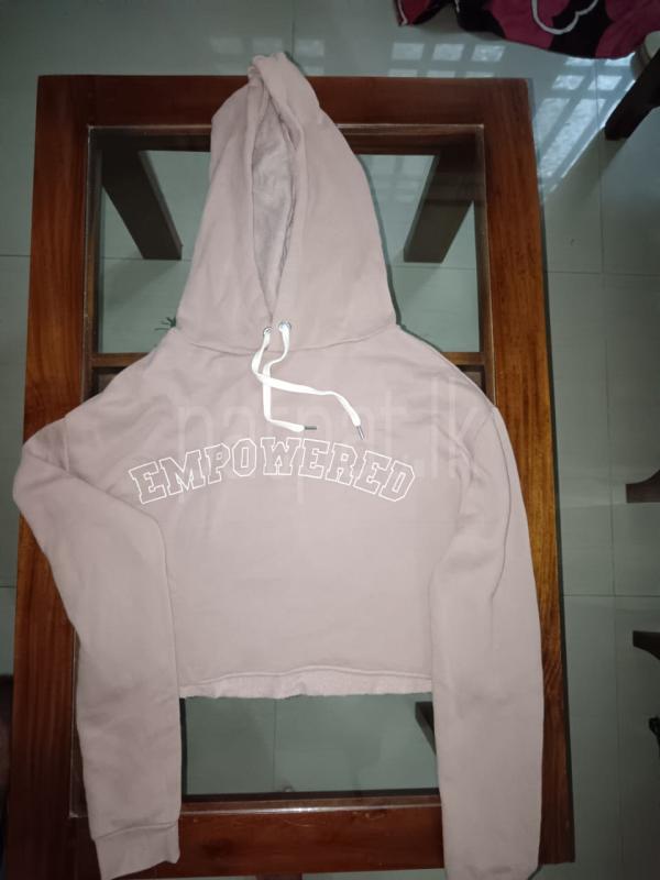 Bail clothes for wholesale. ads-image-1