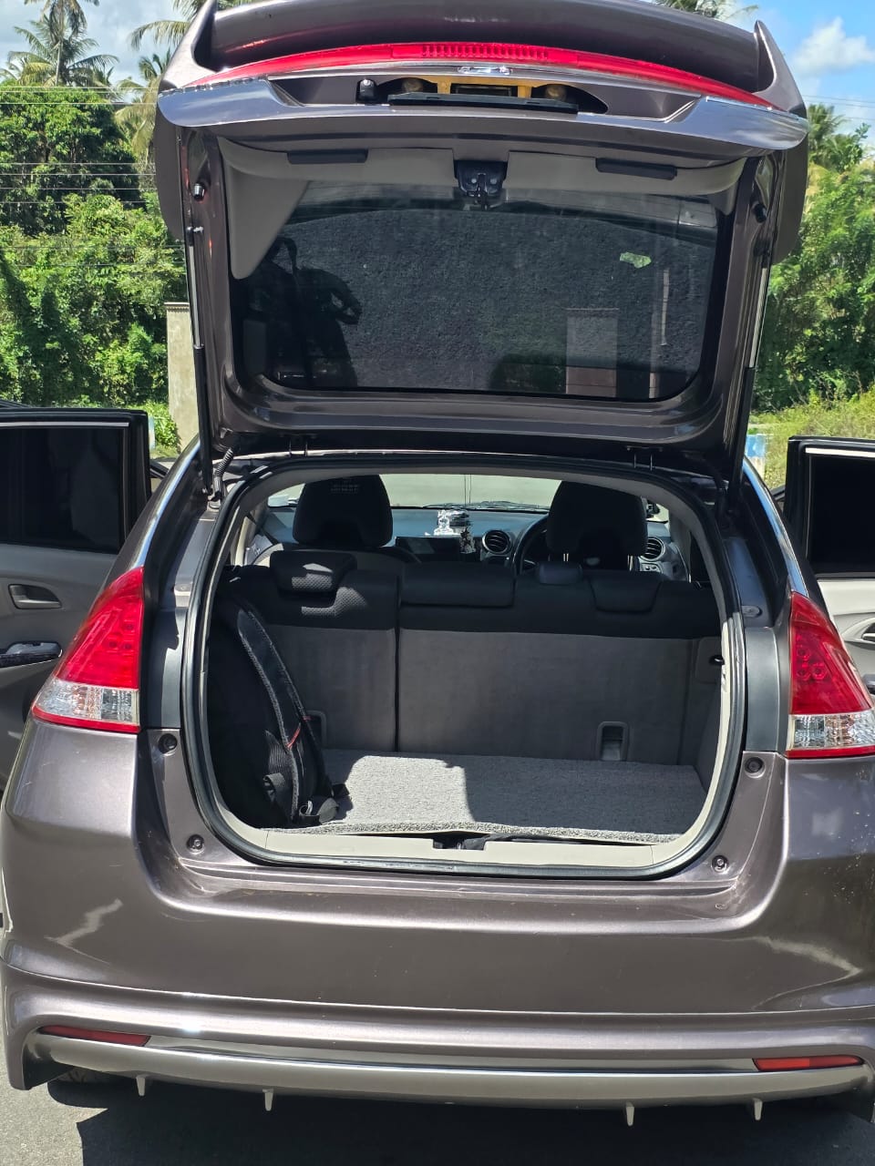 Honda Insight 2011 - பயன்படுத்தப்பட்டது கார் sale in Sri Lanka - patpat.lk