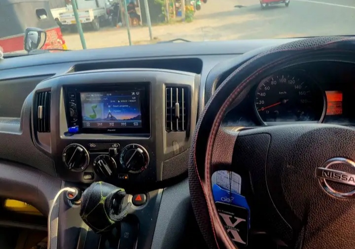 Nissan NV200 2012 - பயன்படுத்தப்பட்டது கார் sale in Sri Lanka - patpat.lk