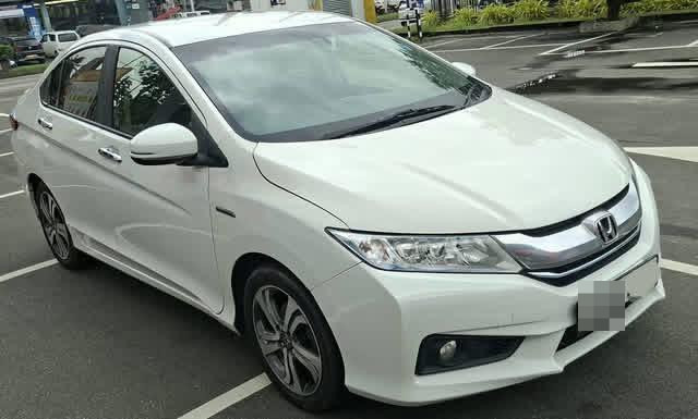 Honda Grace 2017 - Used Car sale in Sri Lanka - patpat.lk