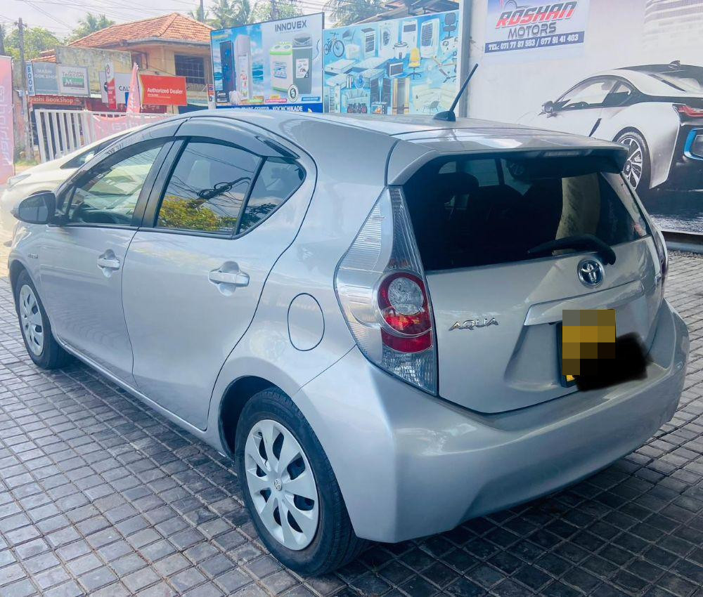 Toyota Aqua 2014 - භාවිතා කරන ලද කාර් sale in Sri Lanka - patpat.lk