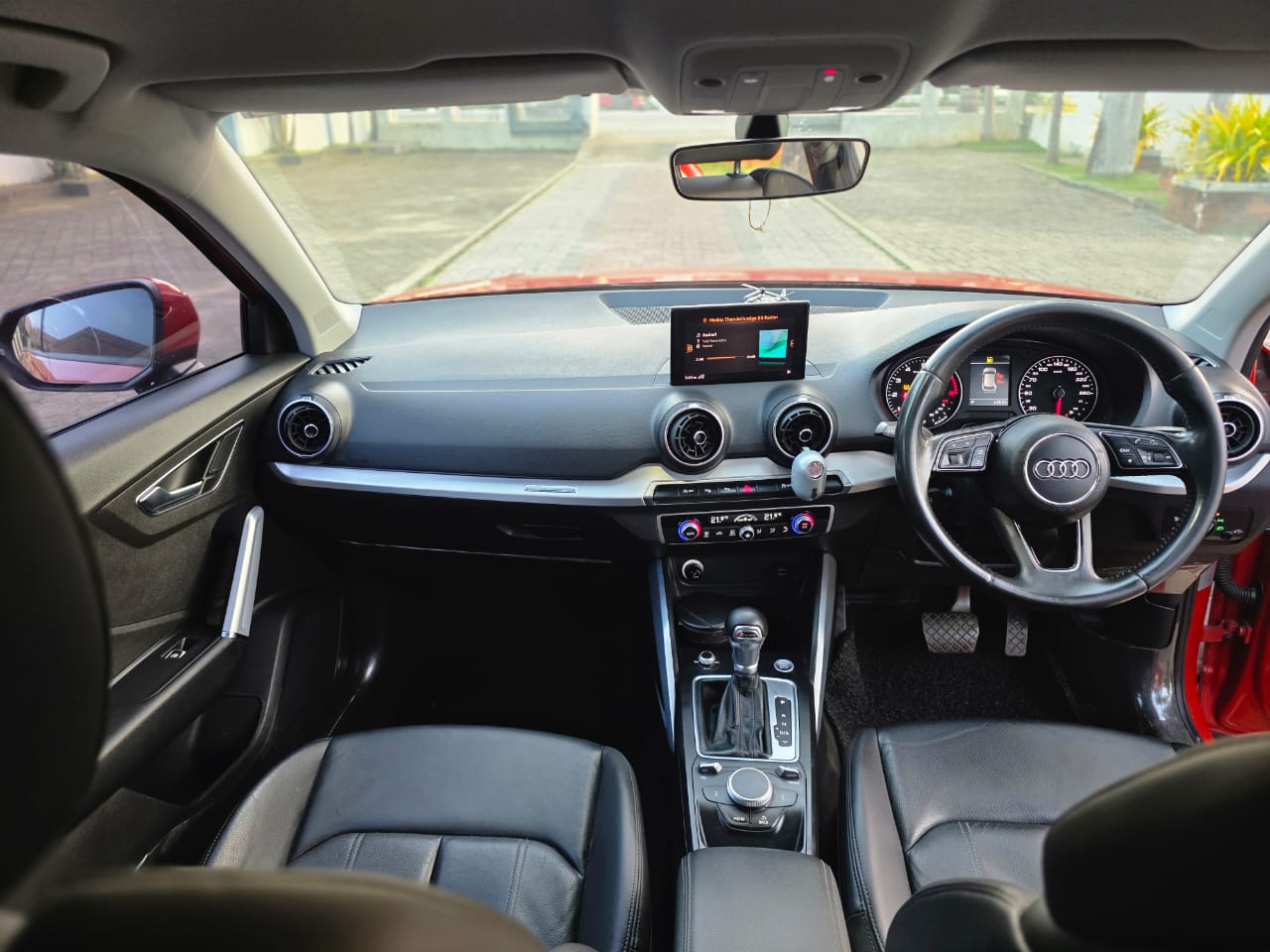 Audi Q2 2018 - பயன்படுத்தப்பட்டது SUV sale in Sri Lanka - patpat.lk