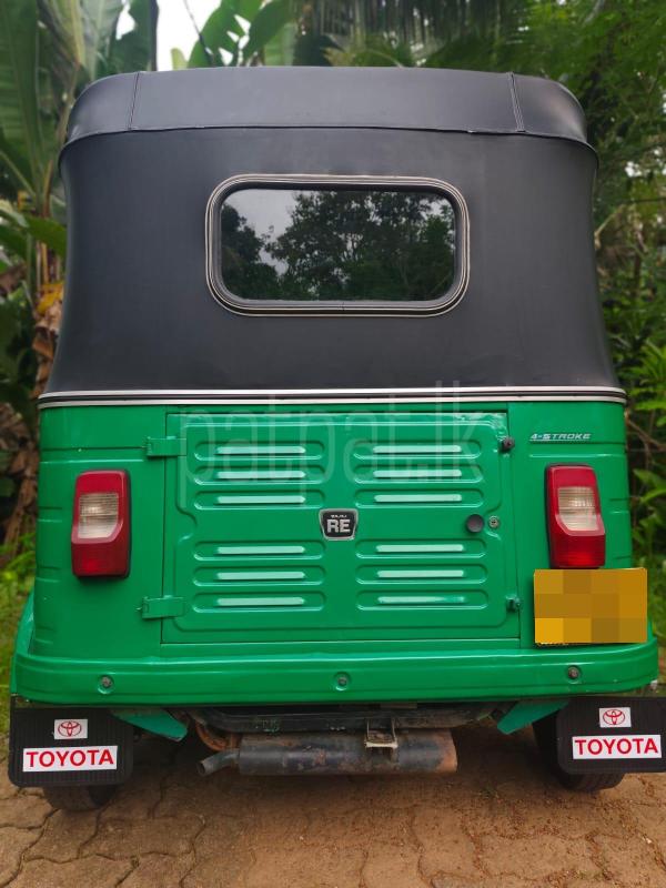 Bajaj 4 stroke 2015 - பயன்படுத்தப்பட்டது முச்சக்கர வண்டி sale in Sri Lanka - patpat.lk