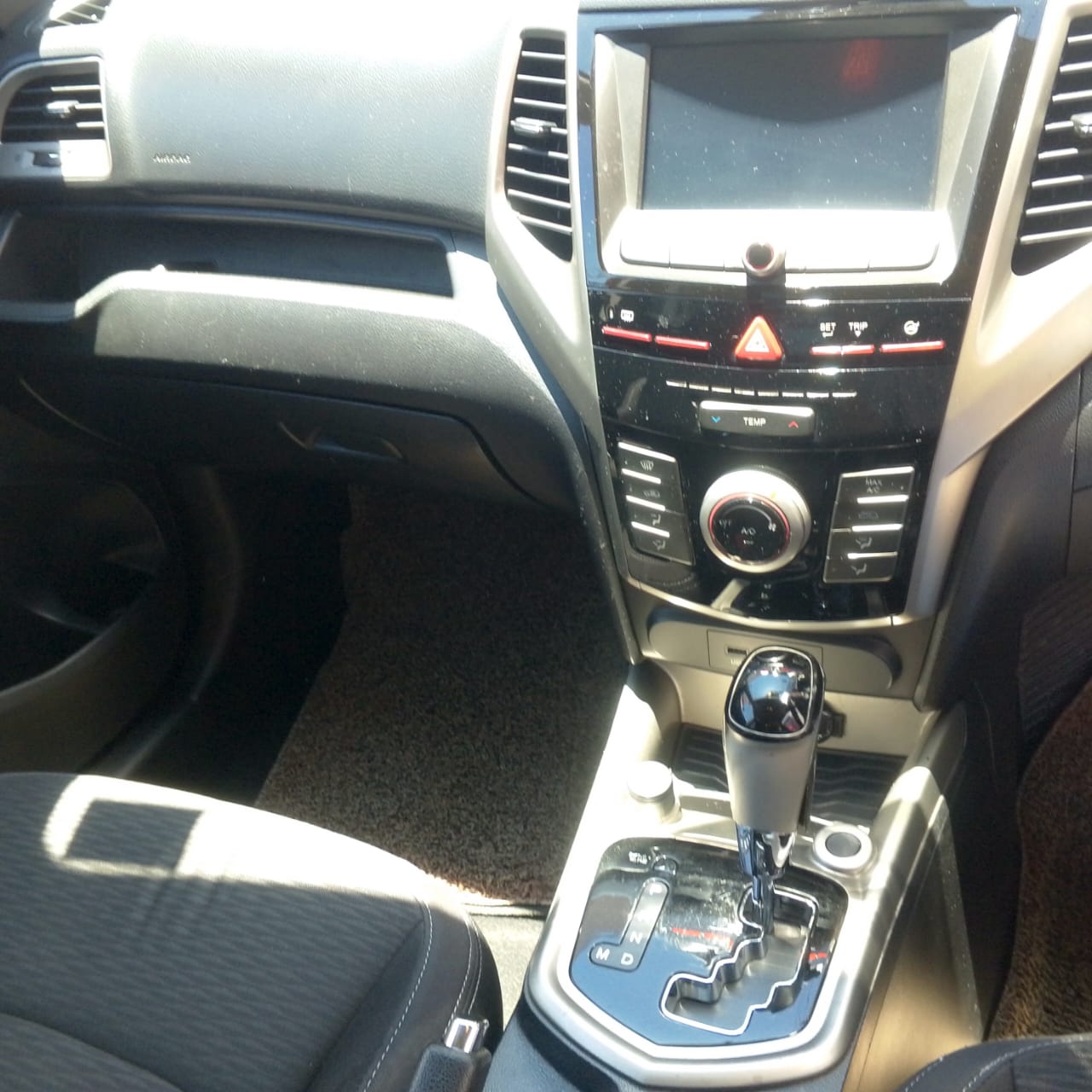 Micro Tivoli 2018 - Used SUV sale in Sri Lanka - patpat.lk