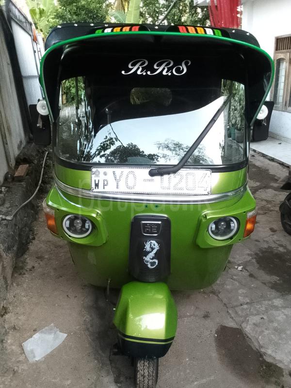 Bajaj 4 stroke 2011 - භාවිතා කරන ලද ත්‍රිරෝද රථය sale in Sri Lanka - patpat.lk