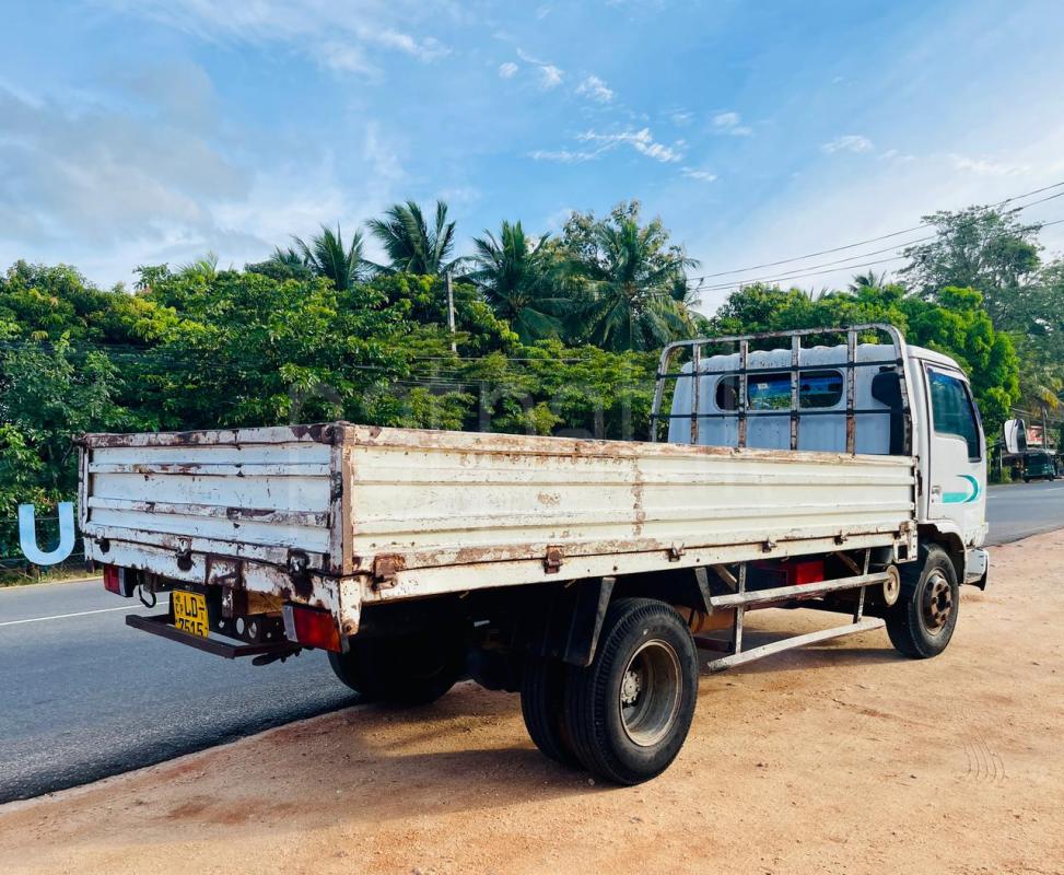 Advertisement image 4