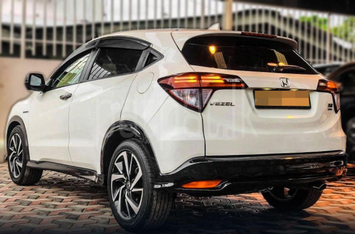 Advertisement image 3