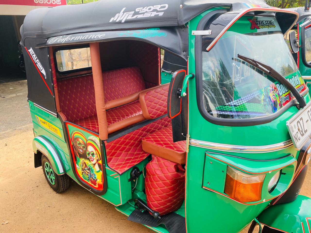 Bajaj Three Wheel 2010 - භාවිතා කරන ලද ත්‍රිරෝද රථය sale in Sri Lanka - patpat.lk