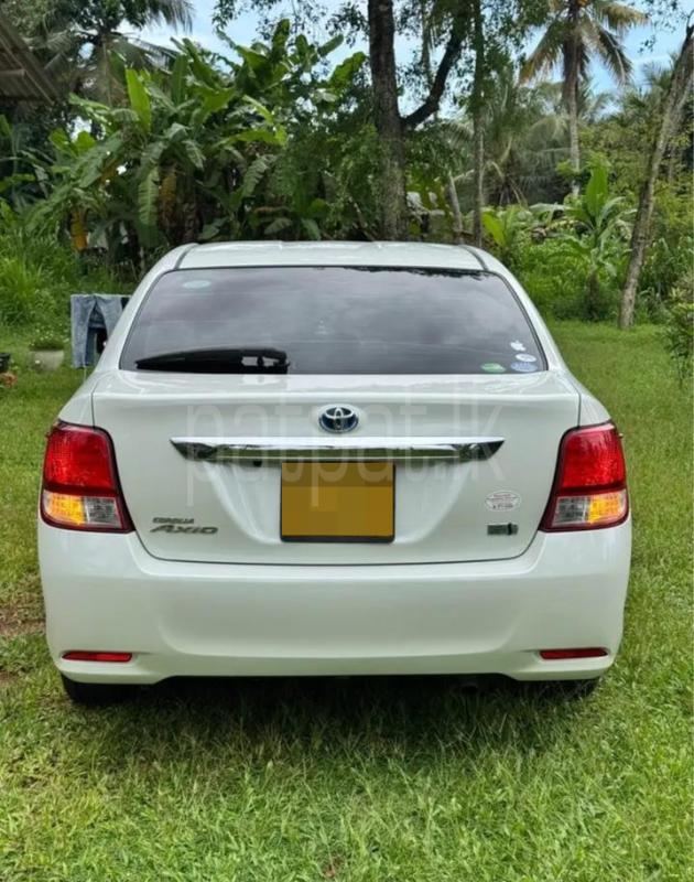 Toyota Axio 2012 - Used Car sale in Sri Lanka - patpat.lk