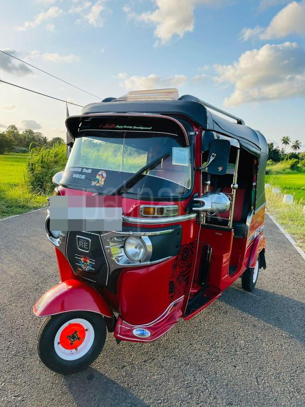 Bajaj 4 stroke 2015 - Used Three wheeler sale in Sri Lanka - patpat.lk