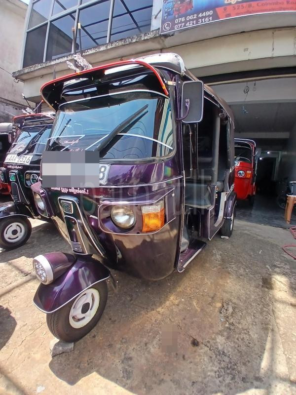 Bajaj Three Wheel 2011 - Used Three wheeler sale in Sri Lanka - patpat.lk