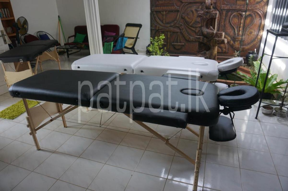 MASSAGE THERAPY TATTOO PORTABLE BEDS