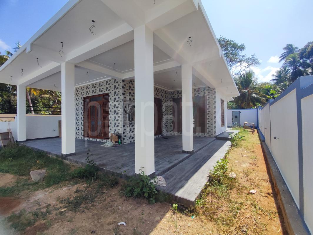 premium-listing-image