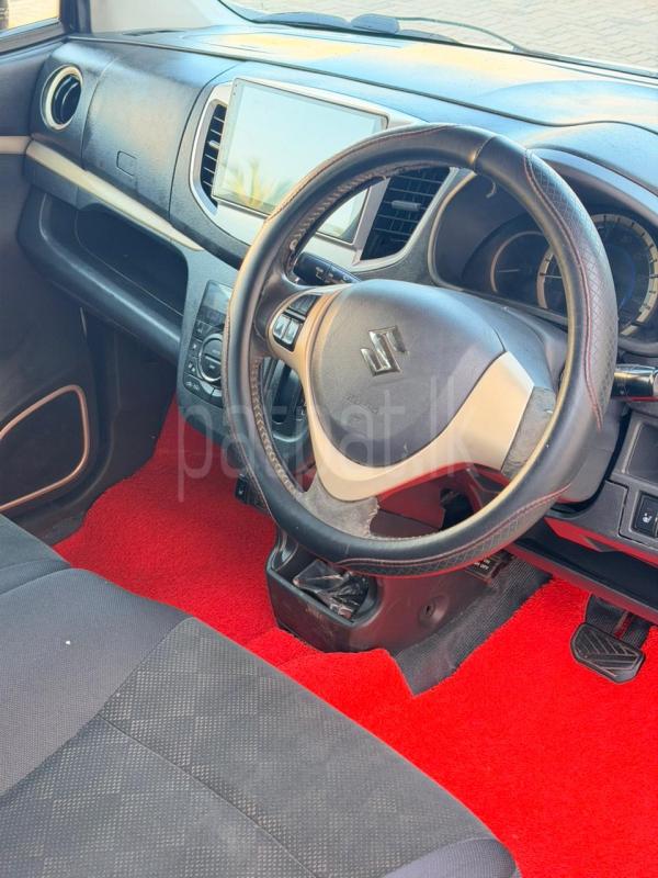 Suzuki Wagon R 2015 - பயன்படுத்தப்பட்டது கார் sale in Sri Lanka - patpat.lk