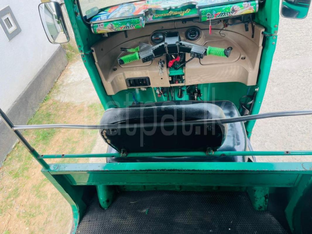 Advertisement image 5