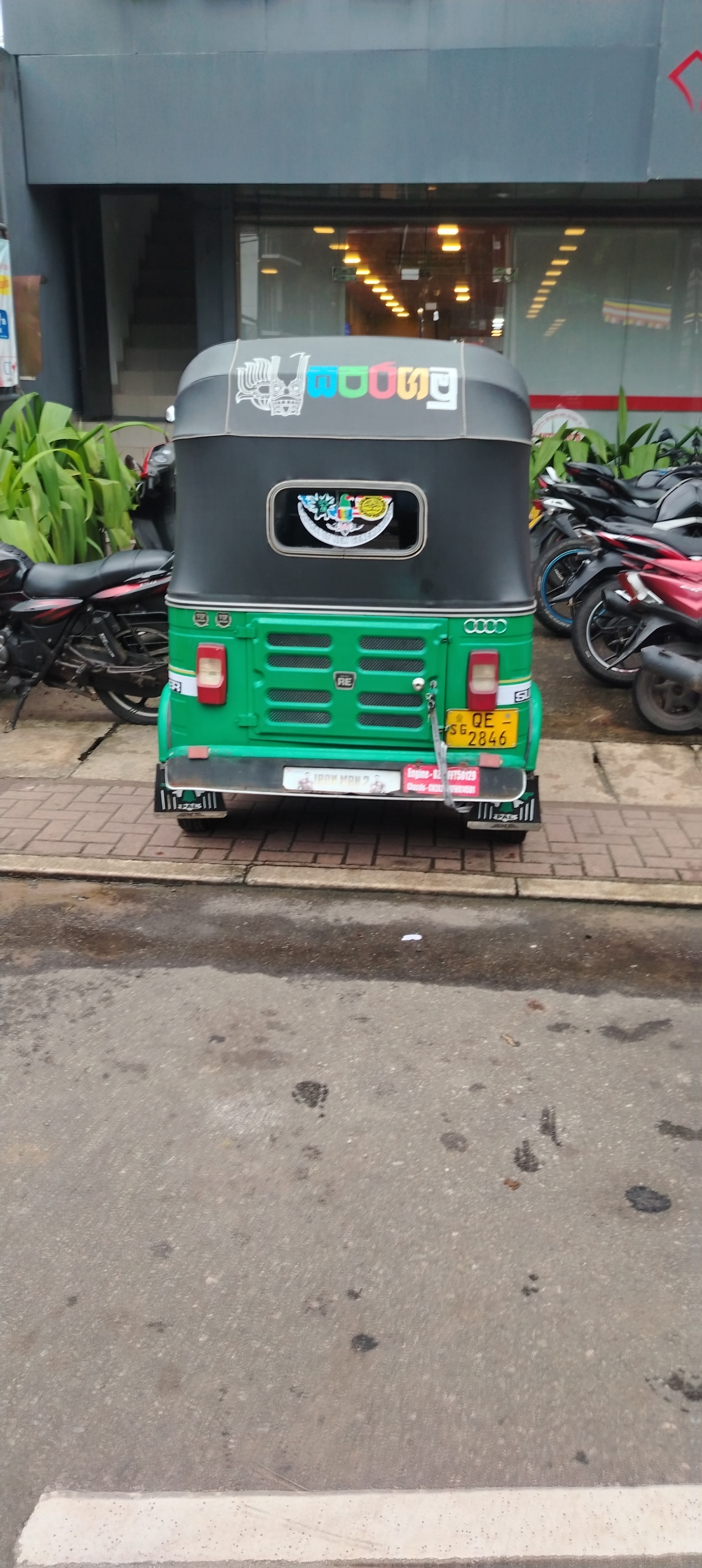 Bajaj 2 stroke 2006 - பயன்படுத்தப்பட்டது முச்சக்கர வண்டி sale in Sri Lanka - patpat.lk