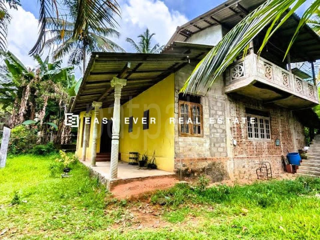 House for Sale in Makola