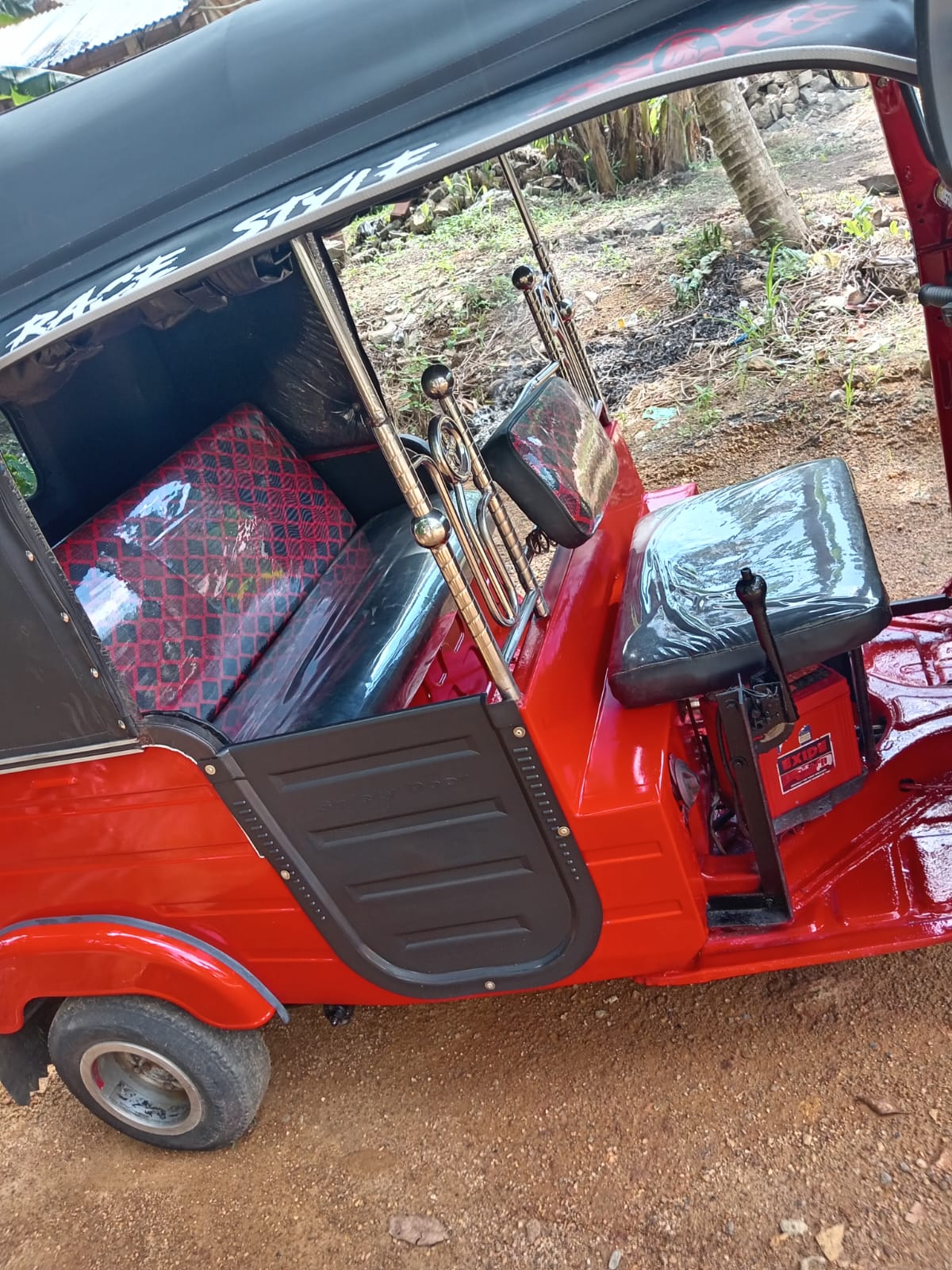 Bajaj Three Wheel 2011 - Used Three wheeler sale in Sri Lanka - patpat.lk