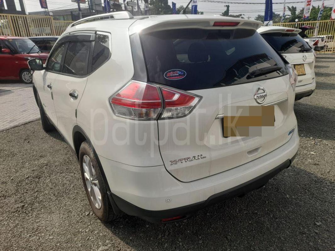 Advertisement image 6