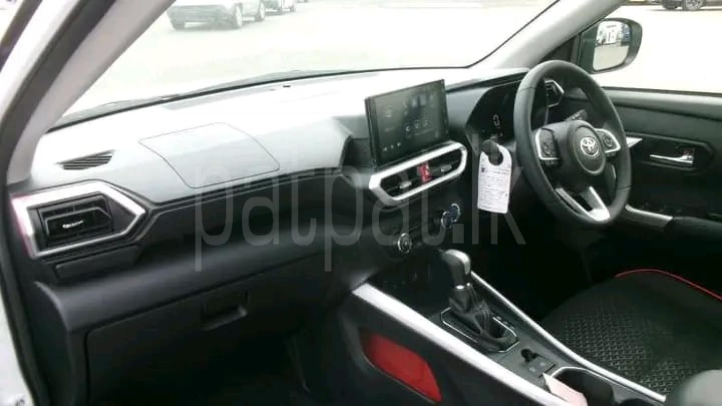 Advertisement image 4