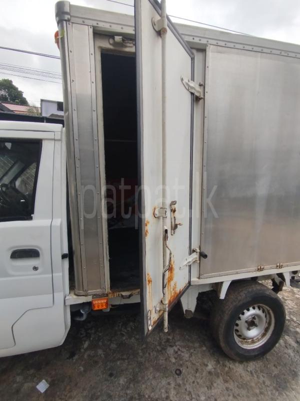 Advertisement image 6