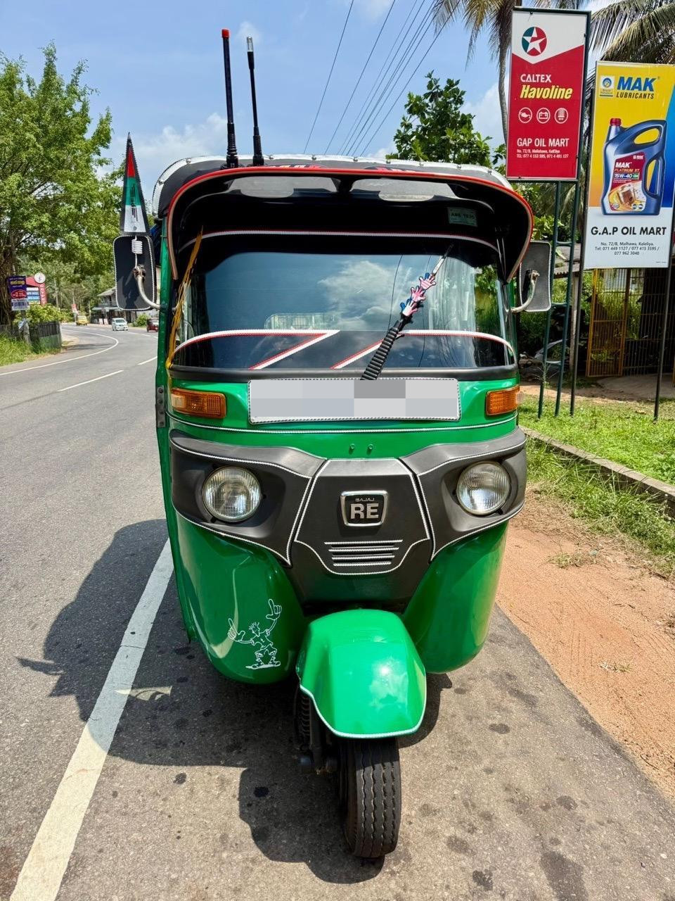 Bajaj Three Wheel 2016 - பயன்படுத்தப்பட்டது முச்சக்கர வண்டி sale in Sri Lanka - patpat.lk