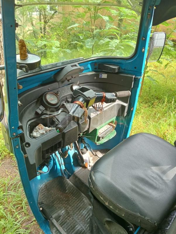 Bajaj 4 stroke 2017 - பயன்படுத்தப்பட்டது முச்சக்கர வண்டி sale in Sri Lanka - patpat.lk