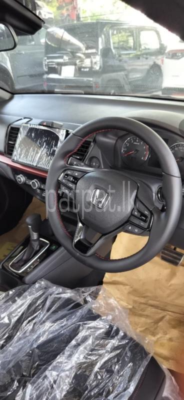 Advertisement image 6